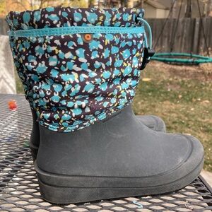Bogs Kids Boots - Black and Blue Pattern